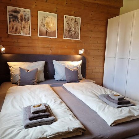 Helle und idyllische 2 Zimmer Wohnung am Rande von Berlin Exterior foto